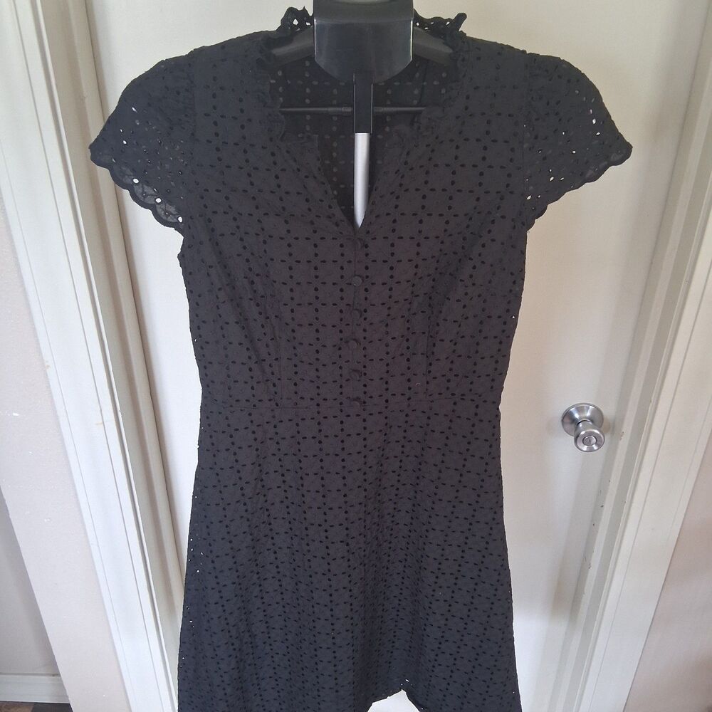 Talbots Petite Black Eyelet Cap Sleeve Fit & Flare Dress 6P Dark Romance